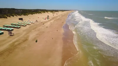 Mar de las Pampas: Descubre el Encanto de Este Paraíso Natural en la Costa Argentina